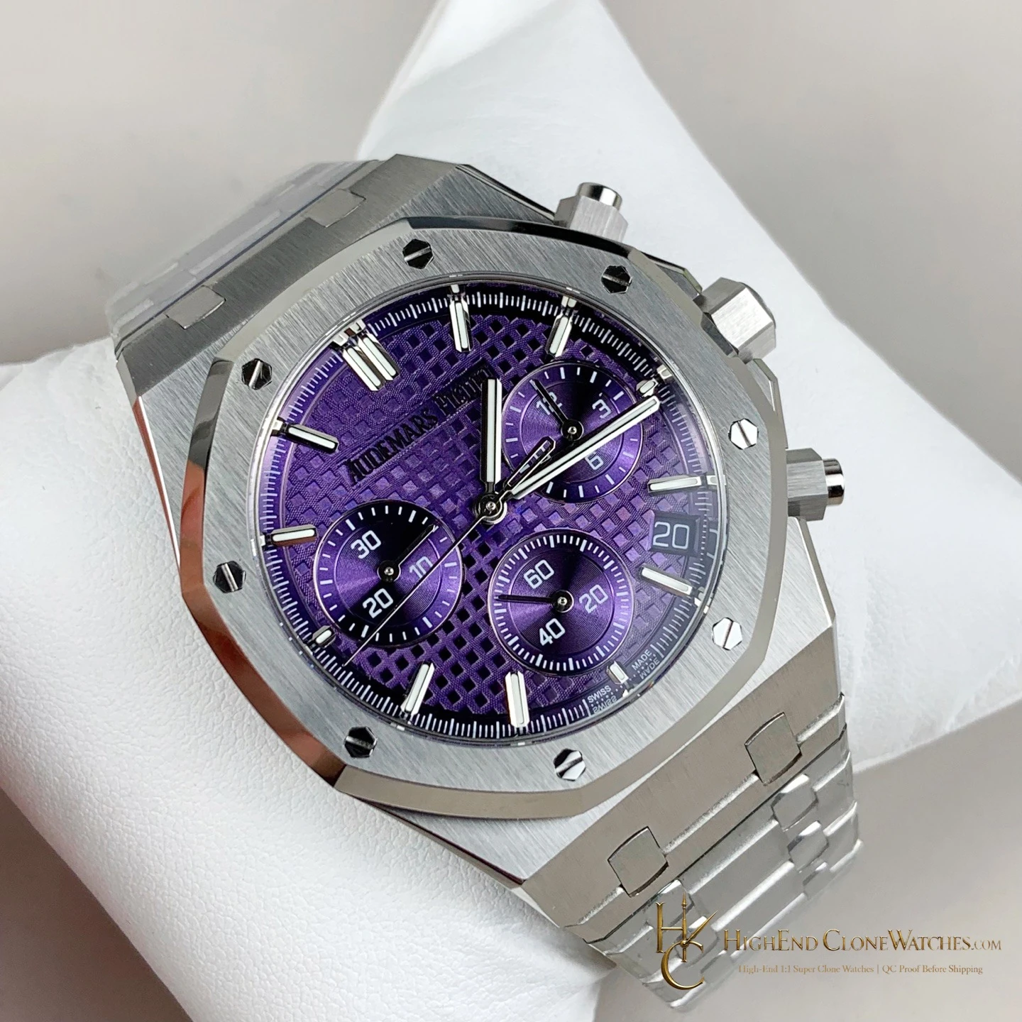 Audemars Piguet Purple Dial 26240 Royal Oak Selfwinding Chronograph super clone watch front view