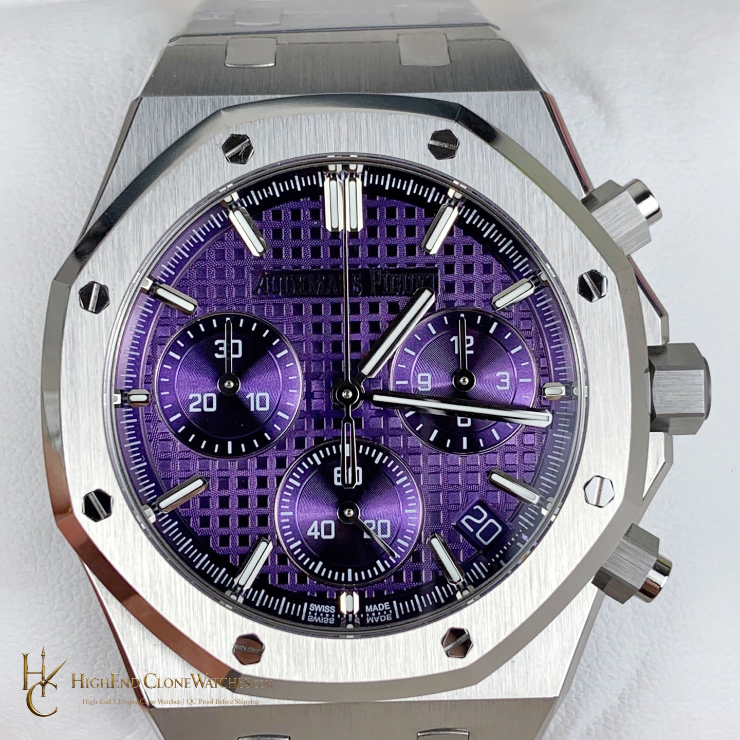 Audemars Piguet Purple Dial 26240 Royal Oak Selfwinding Chronograph super clone watch bracelet or strap fit