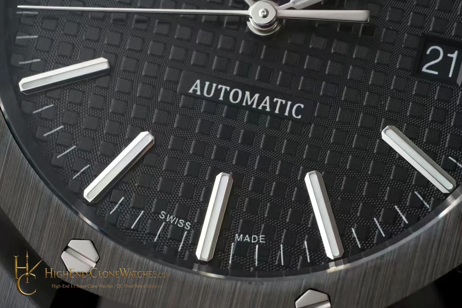Audemars Piguet Royal Oak 15400 Black Ceramic Black Dial super clone watch bracelet or strap fit