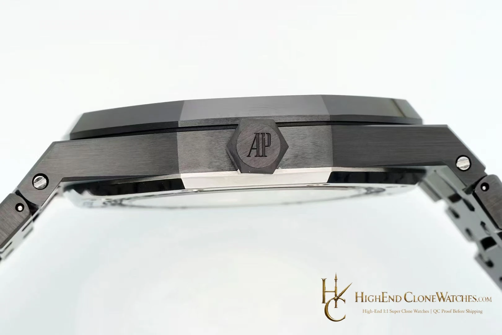 Audemars Piguet Royal Oak 15400 Black Ceramic Black Dial super clone watch clasp detail