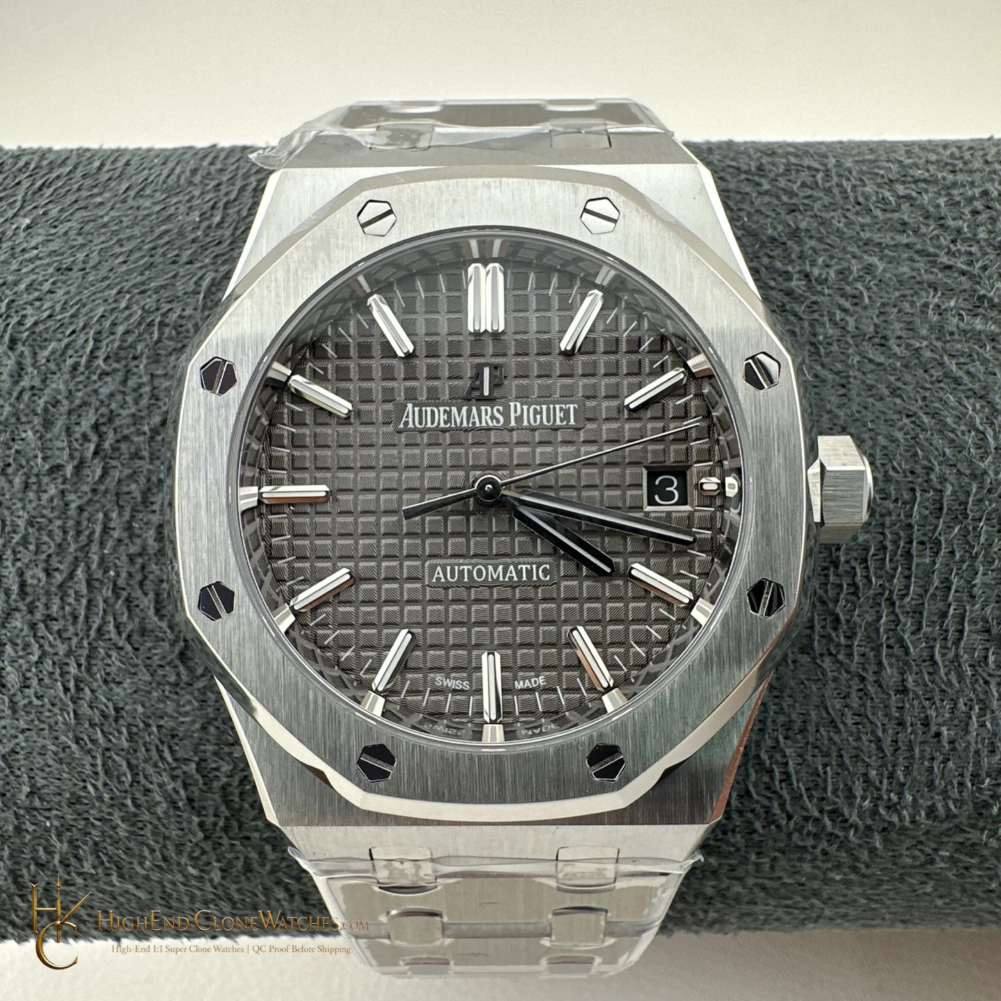 Audemars Piguet Royal Oak 15450 Grey Dial 37mm super clone watch front view