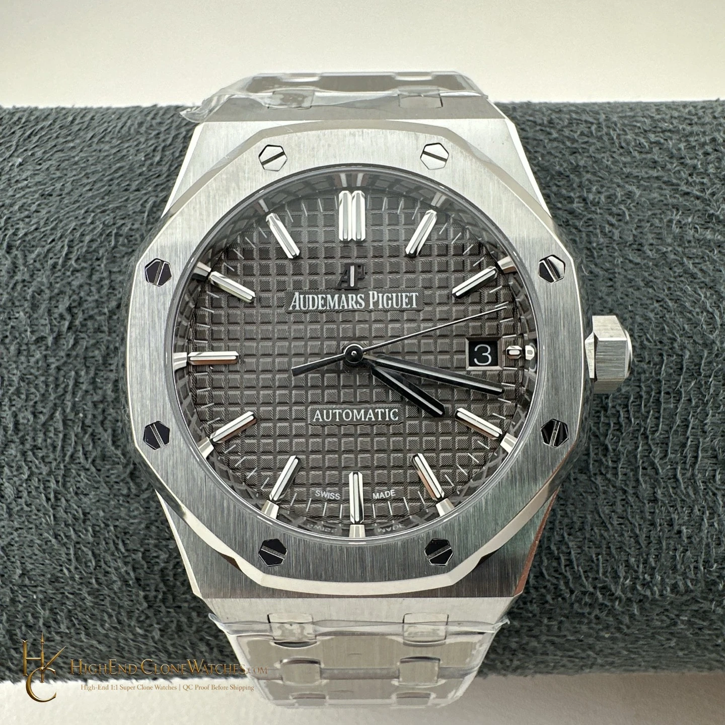 Audemars Piguet Royal Oak 15450 Grey Dial 37mm super clone watch front view