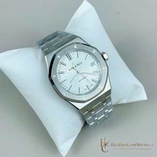 Audemars Piguet Royal Oak 15450 White Dial 37mm super clone watch dial detail