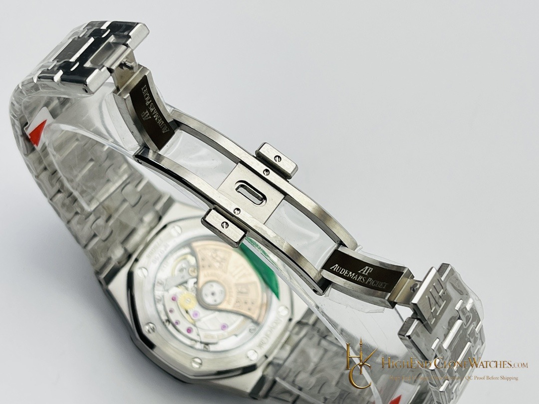 Audemars Piguet Royal Oak 15451ST Blue Dial 37mm super clone watch wrist shot