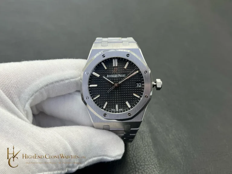 Audemars Piguet Royal Oak 15500 Black Dial super clone watch dial detail