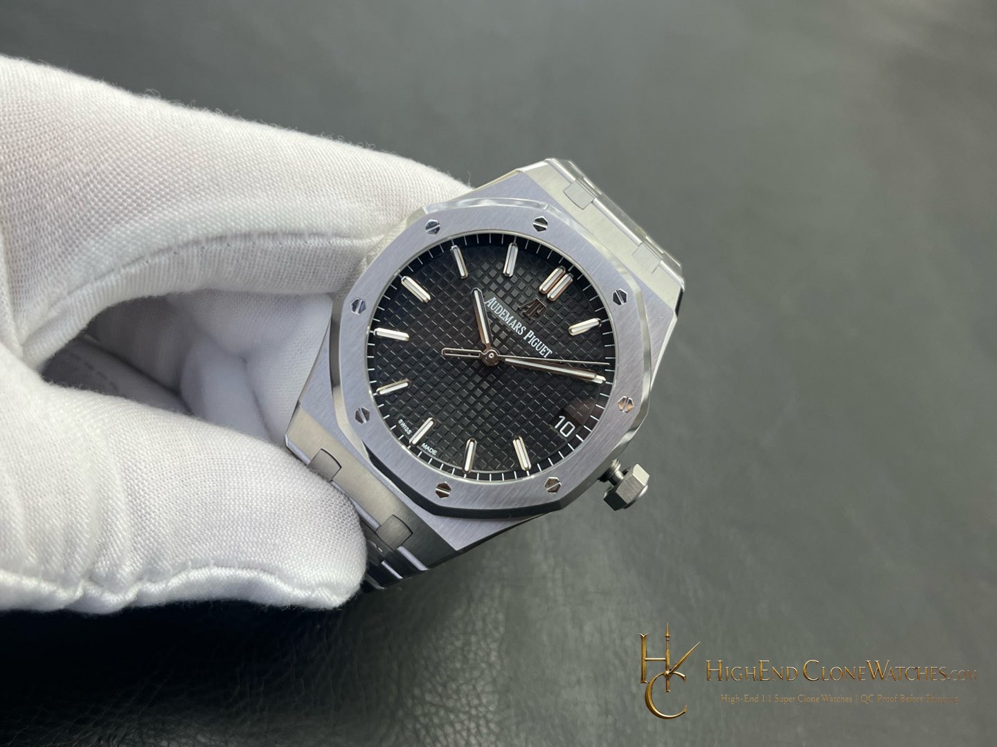 Audemars Piguet Royal Oak 15500 Black Dial super clone watch bezel detail