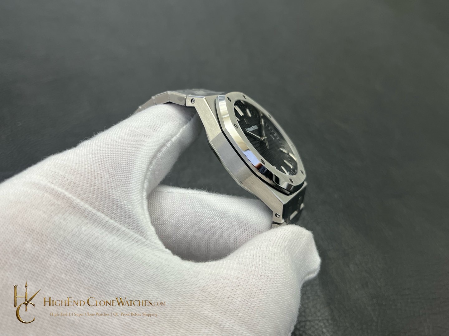 Audemars Piguet Royal Oak 15500 Black Dial super clone watch bracelet or strap fit