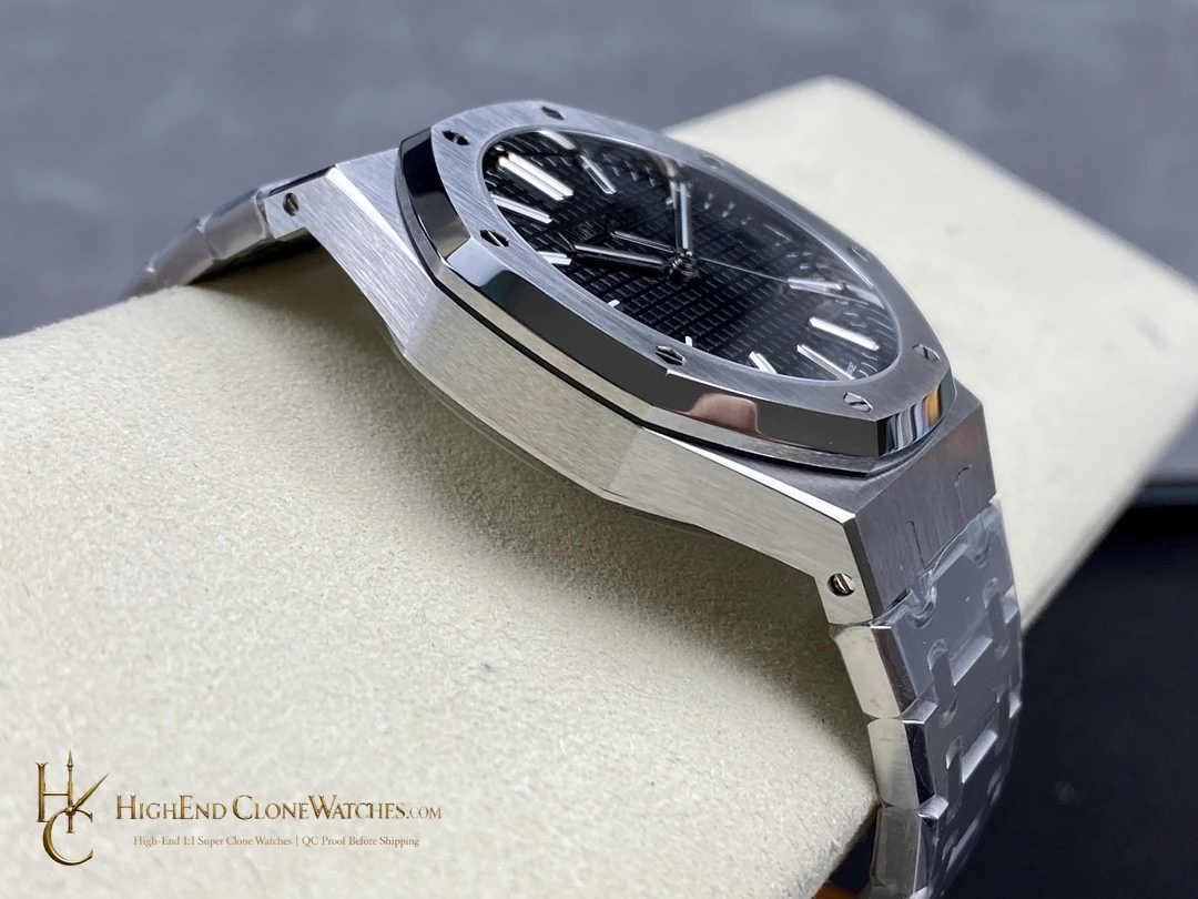 Audemars Piguet Royal Oak 15510 Black Dial 41mm Selfwinding super clone watch clasp detail