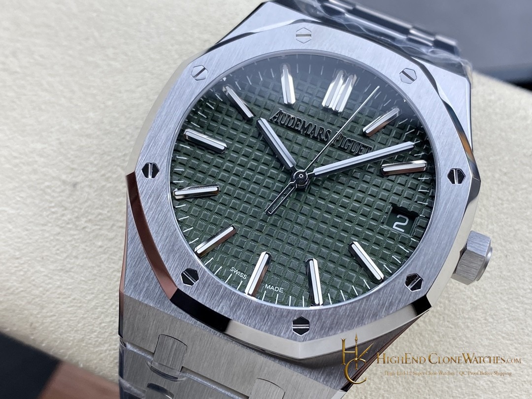 Audemars Piguet Royal Oak 15510 Green Dial 41mm Selfwinding super clone watch bezel detail