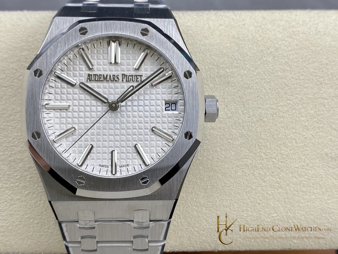 Audemars Piguet Royal Oak 15510 White Dial 41mm Selfwinding super clone watch front view