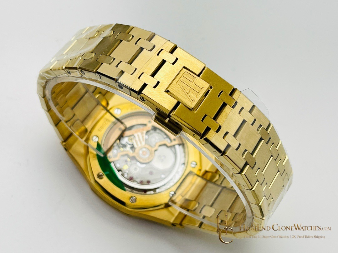 Audemars Piguet Royal Oak 18K Gold 15450BA Blue Dial 37mm super clone watch angled view
