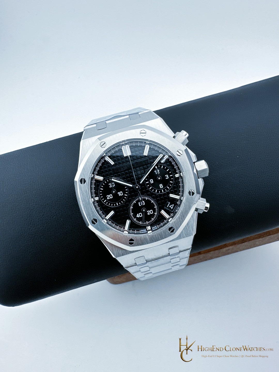 Audemars Piguet Royal Oak Black Dial 26240 Selfwinding Chronograph super clone watch side case profile
