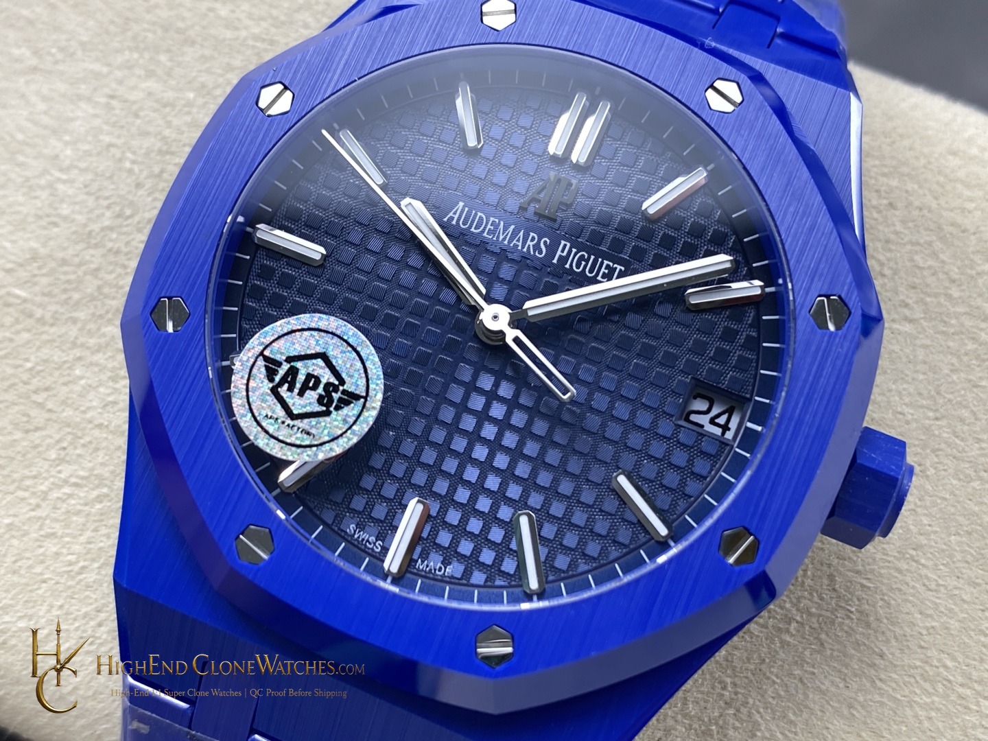 Audemars Piguet Royal Oak dial and marker detail super clone watch