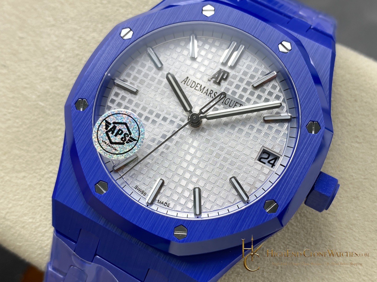 Audemars Piguet Royal Oak dial and marker detail super clone watch