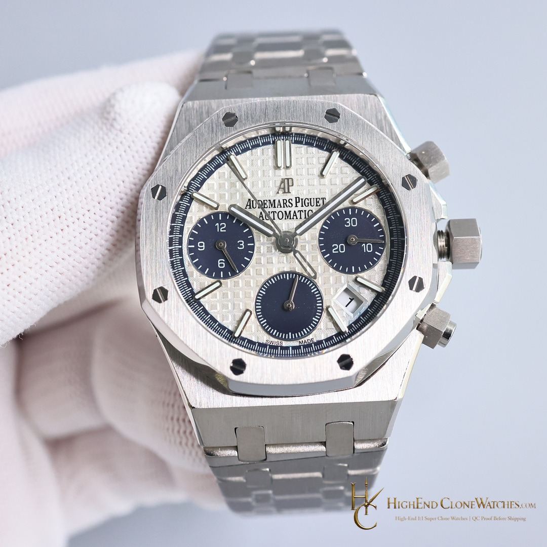 Audemars Piguet Royal Oak Chronograph 26315ST.OO.1256ST.01 Silver&Blue Dial 38mm super clone watch front view
