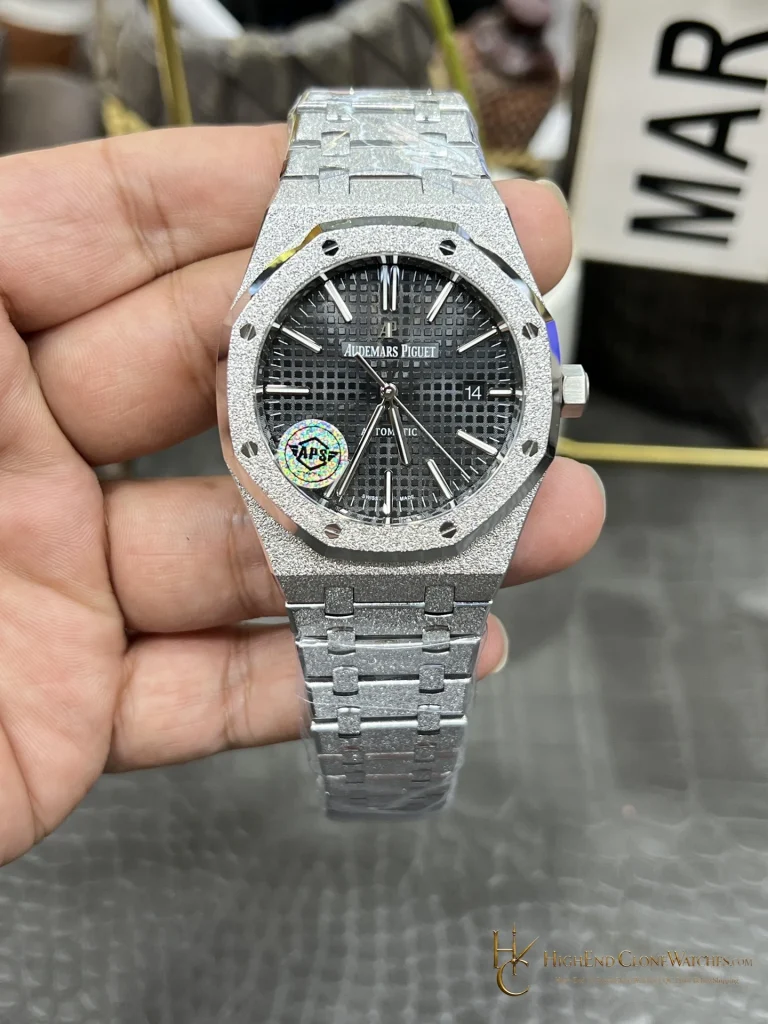 Audemars Piguet Royal Oak Frost 15400 Black Dial super clone watch front view