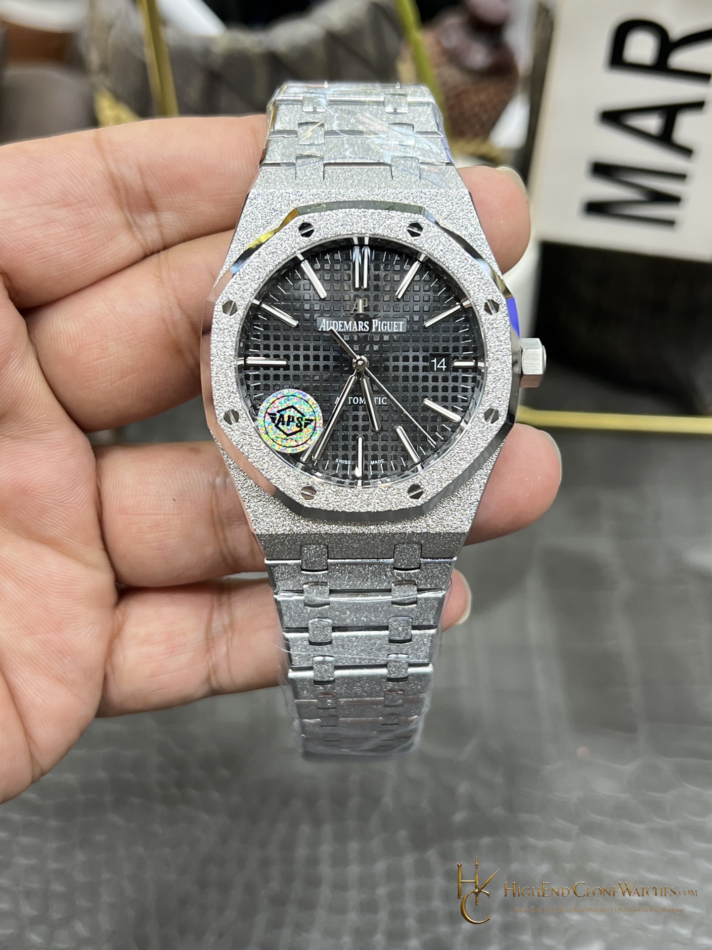 Audemars Piguet Royal Oak Frost 15400 Black Dial super clone watch front view