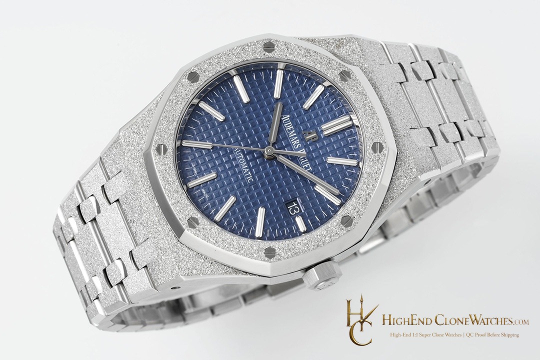 Audemars Piguet Royal Oak Frost 15400 Blue Dial super clone watch side case profile