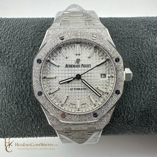 Audemars Piguet Royal Oak Frost 15400 White Dial super clone watch front view