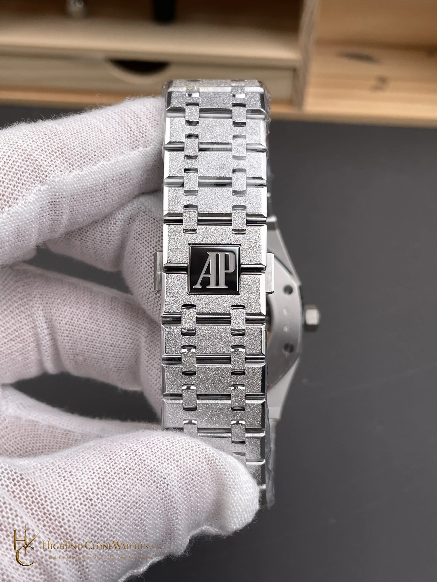 Audemars Piguet Royal Oak Frost 15407 Skeleton Dial super clone watch wrist shot
