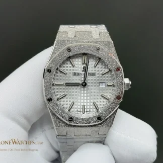 Audemars Piguet Royal Oak Frost 15500 White Dial super clone watch front view