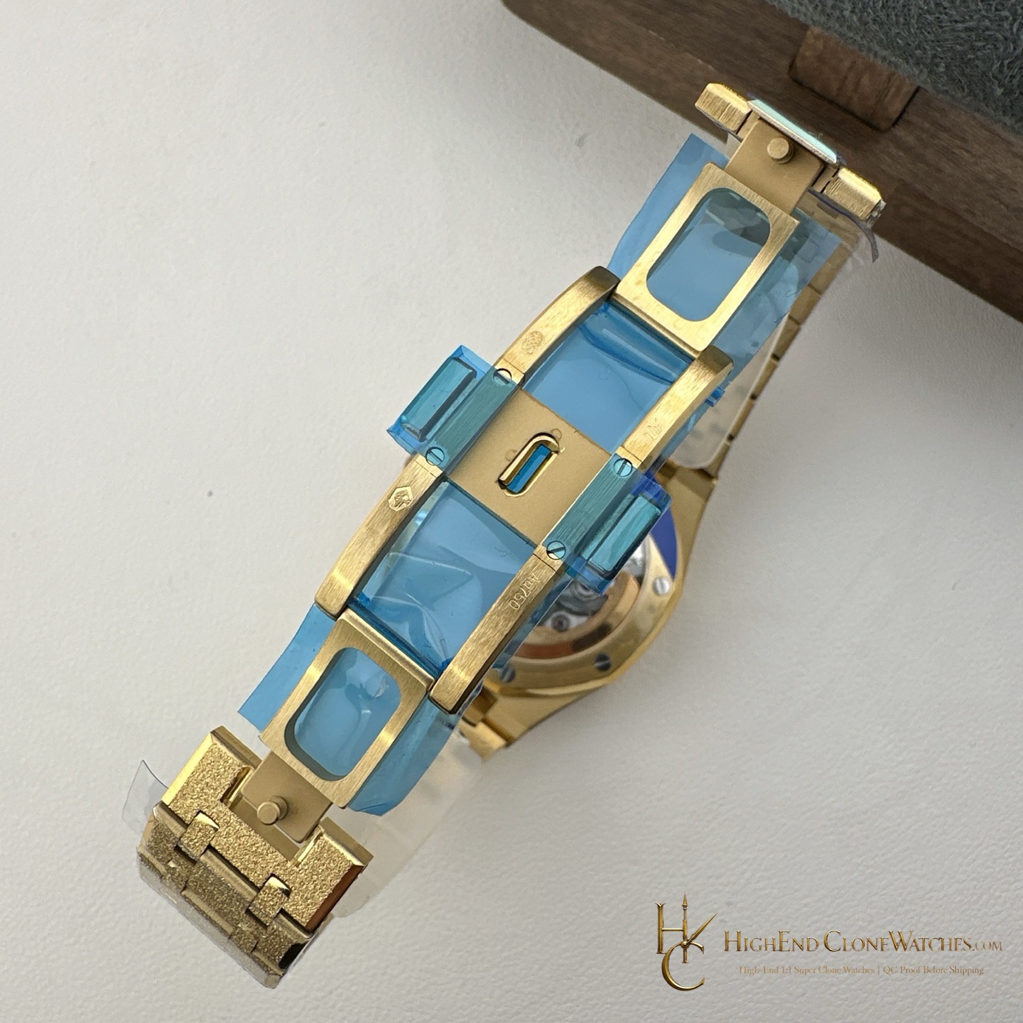 Audemars Piguet Royal Oak Gold Dial 26240BA Selfwinding Chronograph super clone watch angled view