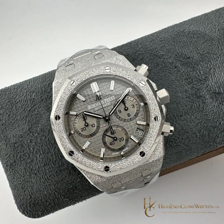 Audemars Piguet Royal Oak Gray Dial 26240BC Self-winding Chronograph super clone watch dial detail