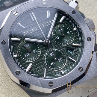 Audemars Piguet Royal Oak Green Dial 26240 Selfwinding Chronograph super clone watch dial detail