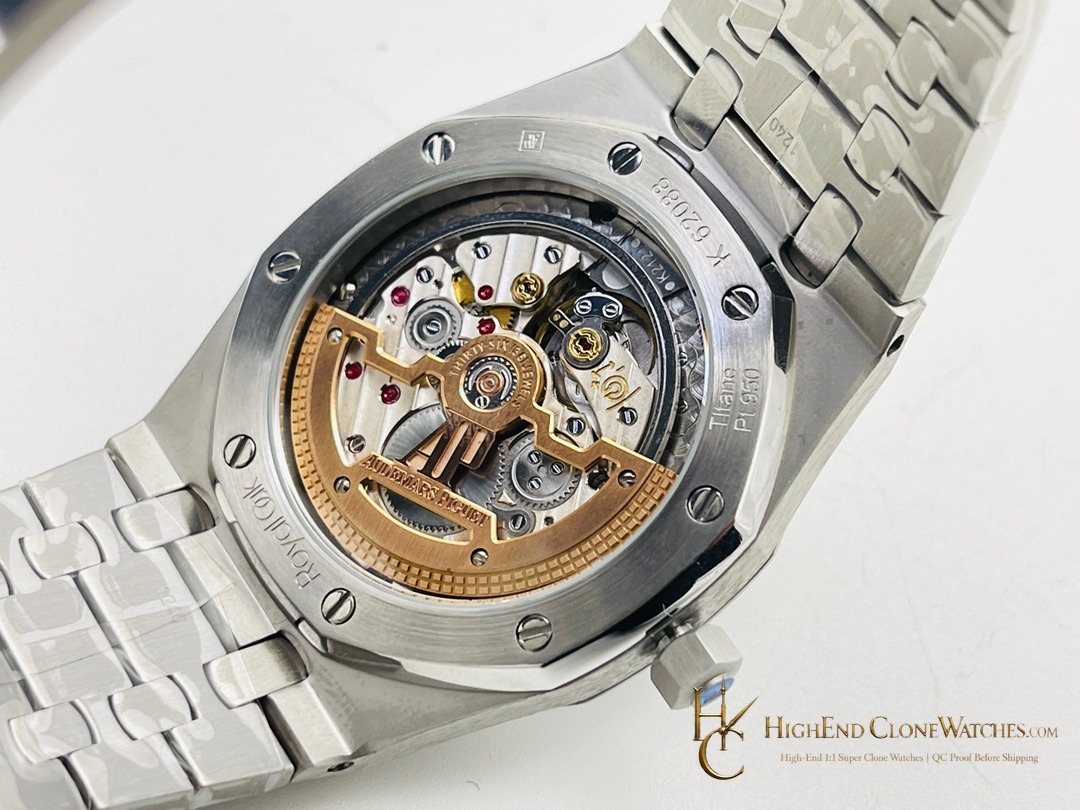 Audemars Piguet Royal OakJumbo Extra-Thin 16202 Gradient Green Dial 39mm super clone watch caseback detail