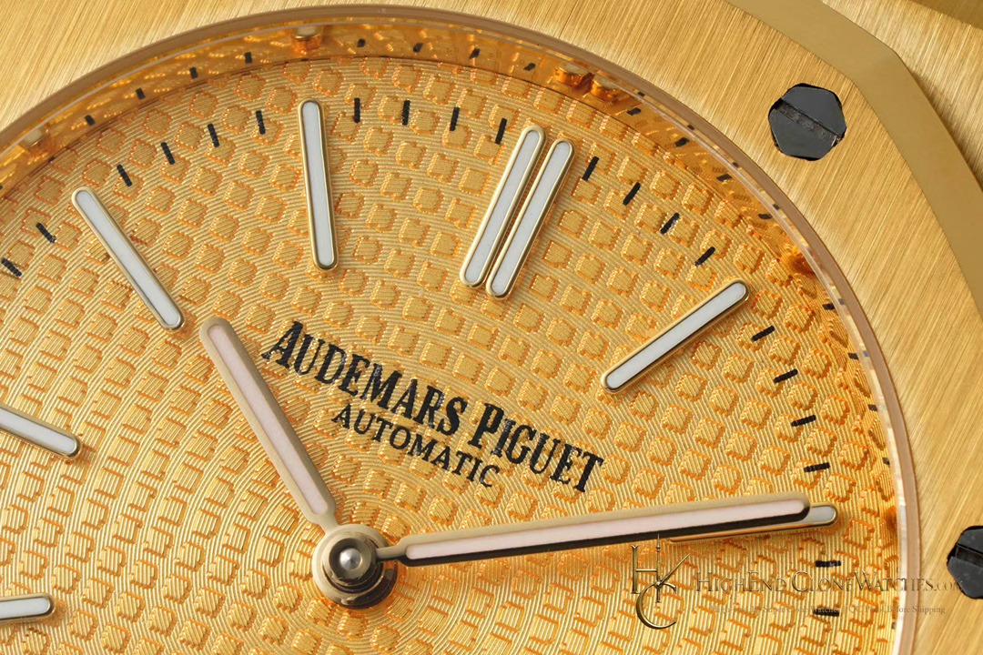 Audemars Piguet Royal Oak Jumbo Extra-Thin Gold Dial 15202BA 39mm super clone watch bezel detail