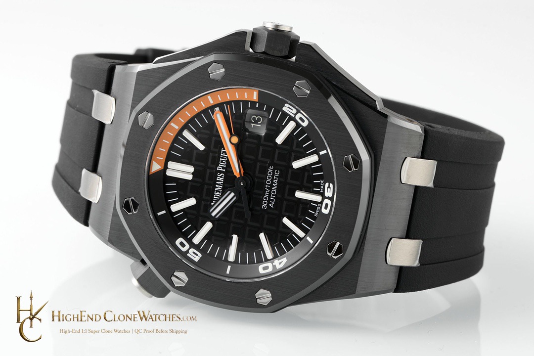 Audemars Piguet Royal Oak Offshore 15707 Black Dial super clone watch wrist shot
