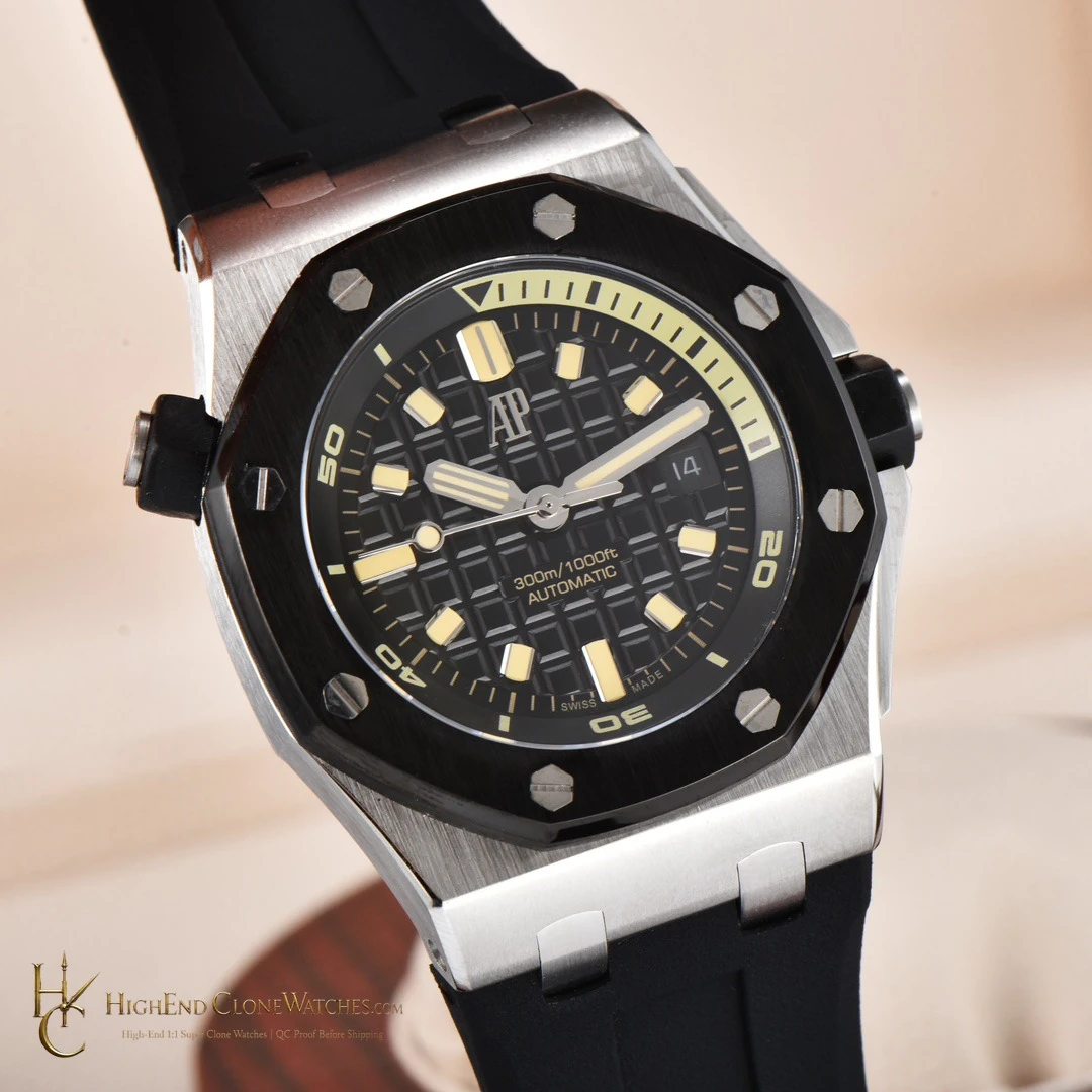 Audemars Piguet Royal Oak Offshore 15720 black dial rubber strap super clone watch - product view 1