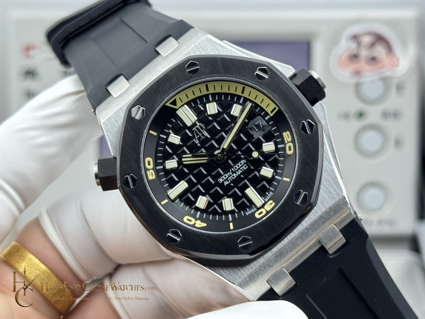 Audemars Piguet Royal Oak Offshore 15720 Black Dial super clone watch dial detail