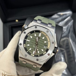 Audemars Piguet Royal Oak Offshore 15720 Green Dial super clone watch dial detail