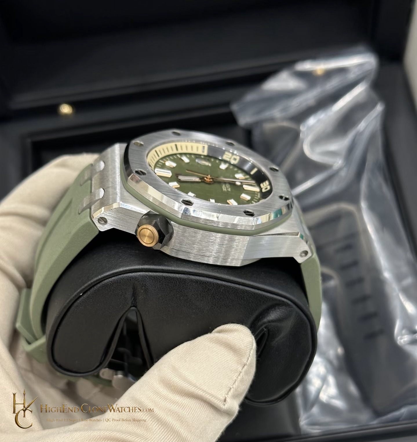Audemars Piguet Royal Oak Offshore 15720 Green Dial super clone watch side case profile