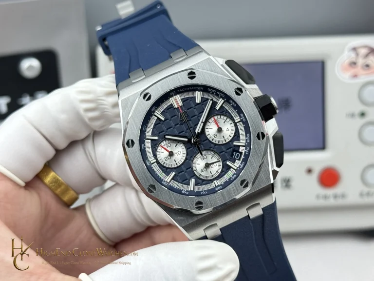 Audemars Piguet Royal Oak Offshore Blue Dial 26420 Selfwinding Chronograph super clone watch dial detail