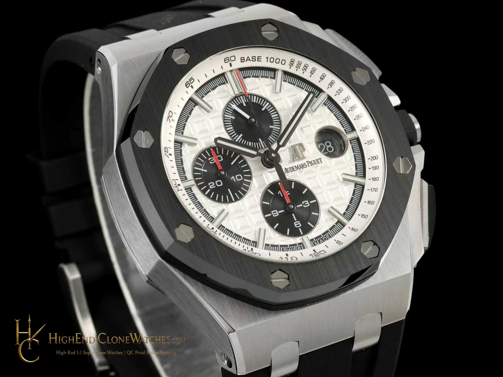 Audemars Piguet Royal Oak Offshore Chronograph 26400SO 44mm super clone watch dial detail