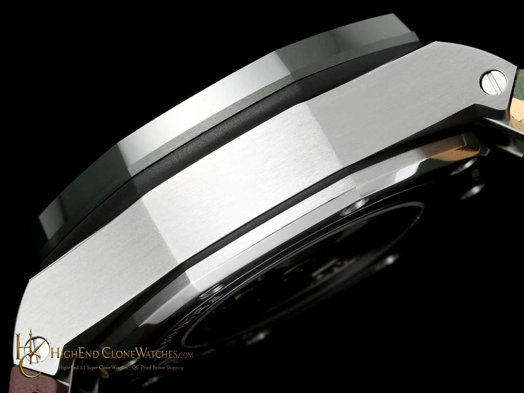 Audemars Piguet Royal Oak Offshore Chronograph Champagne Dial 26400SO 44mm super clone watch caseback detail