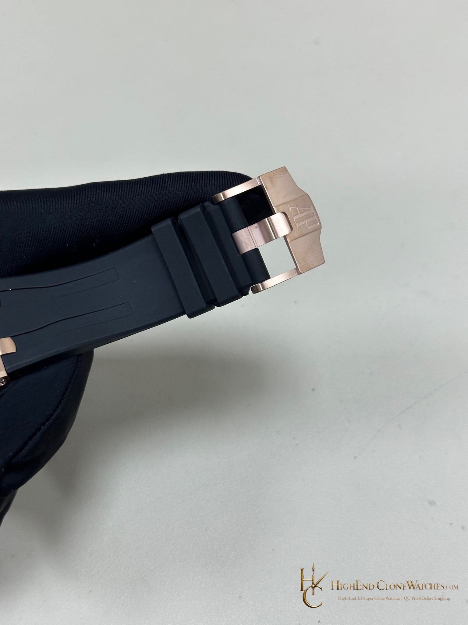 Audemars Piguet Royal Oak Offshore Chronograph Rose Gold 26400RO 44mm super clone watch clasp detail