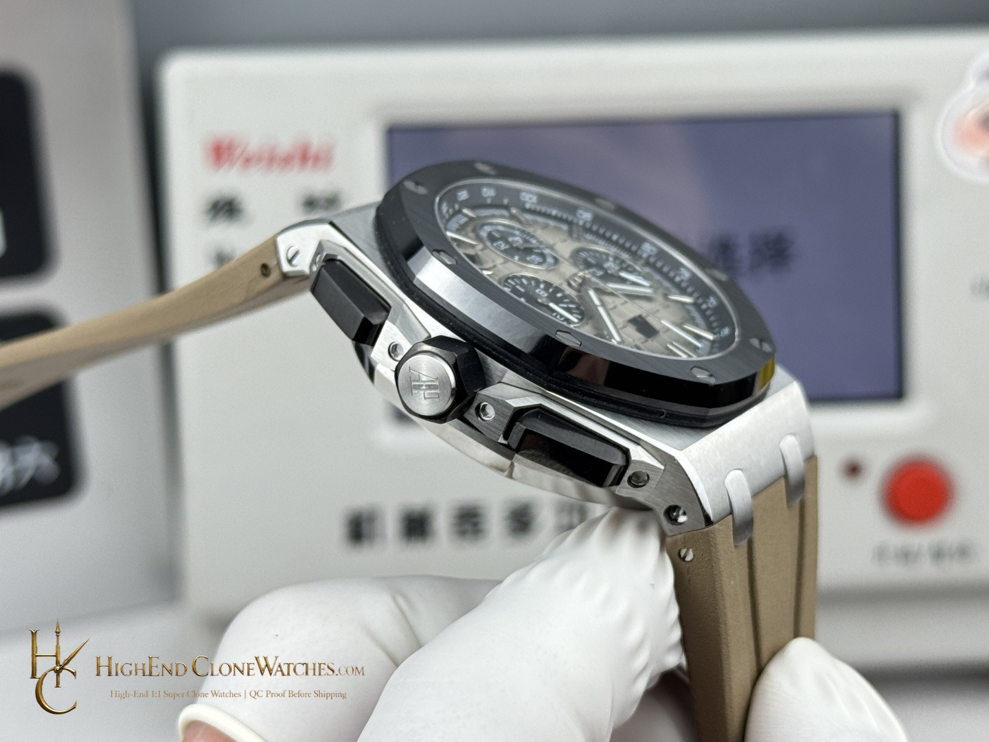 Audemars Piguet Royal Oak Offshore Dial 26420 Selfwinding Chronograph super clone watch caseback detail