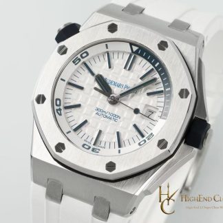 Audemars Piguet Royal Oak Offshore Diver 15710 White Dial super clone watch dial detail