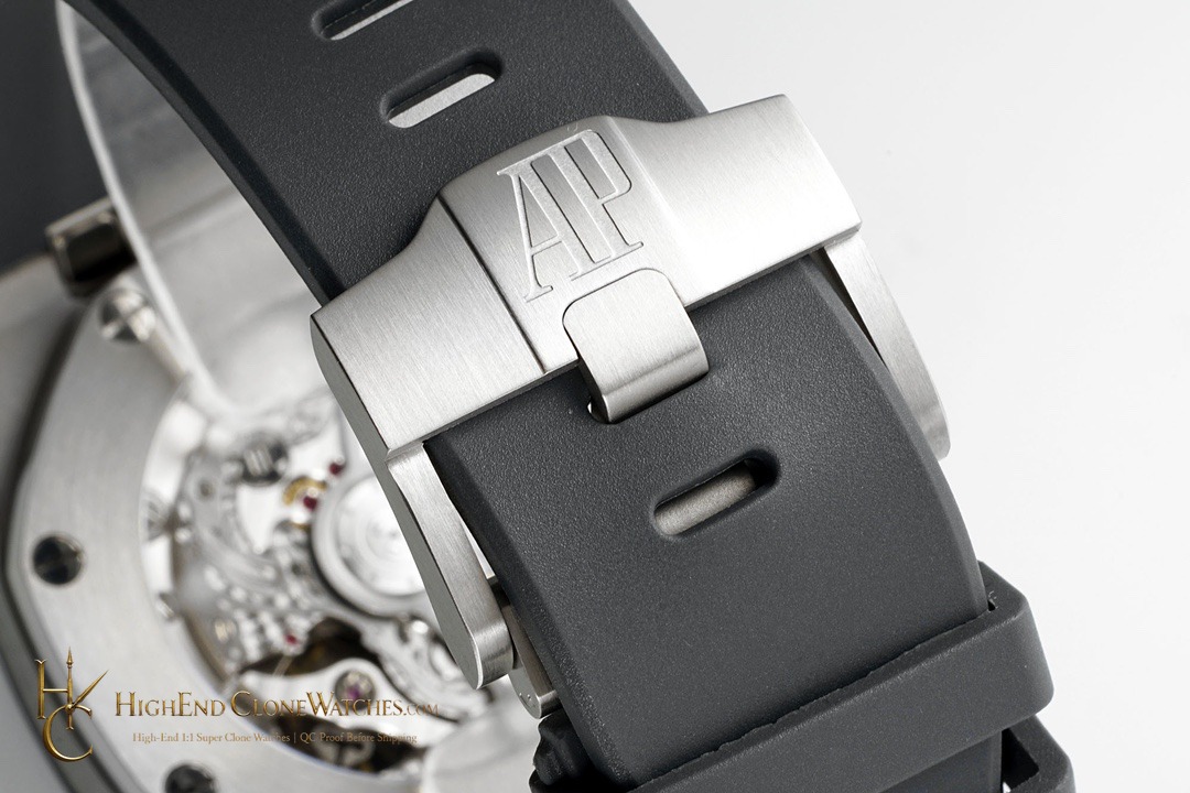 Audemars Piguet Royal Oak Offshore Grey Dial 26420 Selfwinding Chronograph super clone watch clasp detail