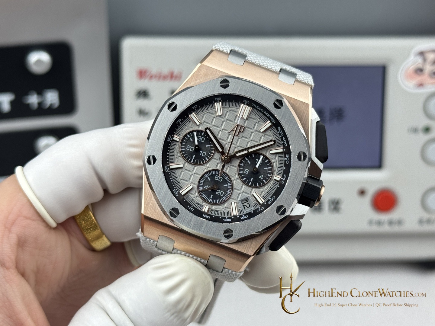 Audemars Piguet Royal Oak Offshore Rose Gold Gray Dial 26420 Selfwinding Chronograph super clone watch bezel detail