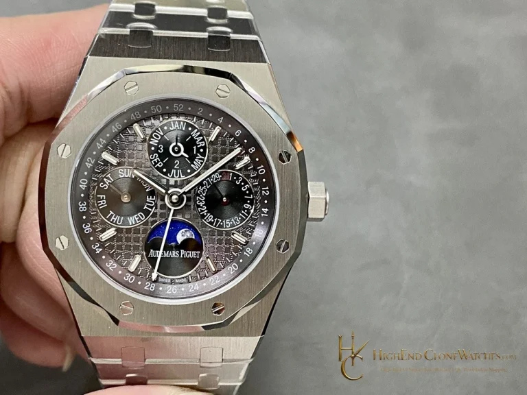 Audemars Piguet Royal Oak Perpetual Calendar Black Dial 26607BC 41mm super clone watch front view