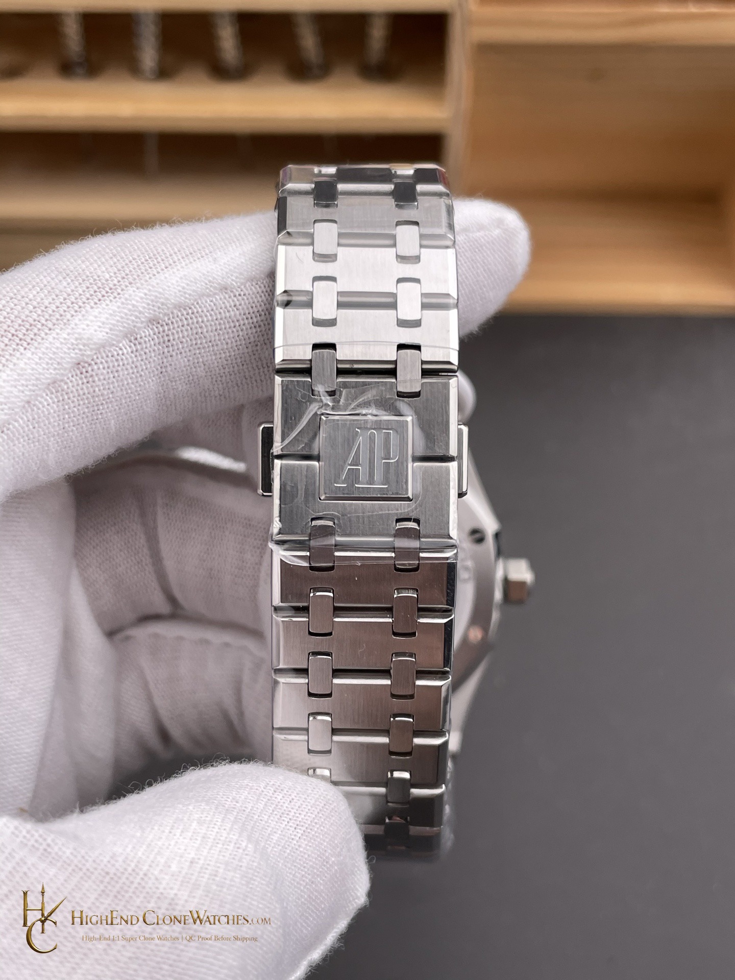 Audemars Piguet Royal Oak Perpetual Calendar Blue Dial 26574ST 41mm super clone watch wrist shot