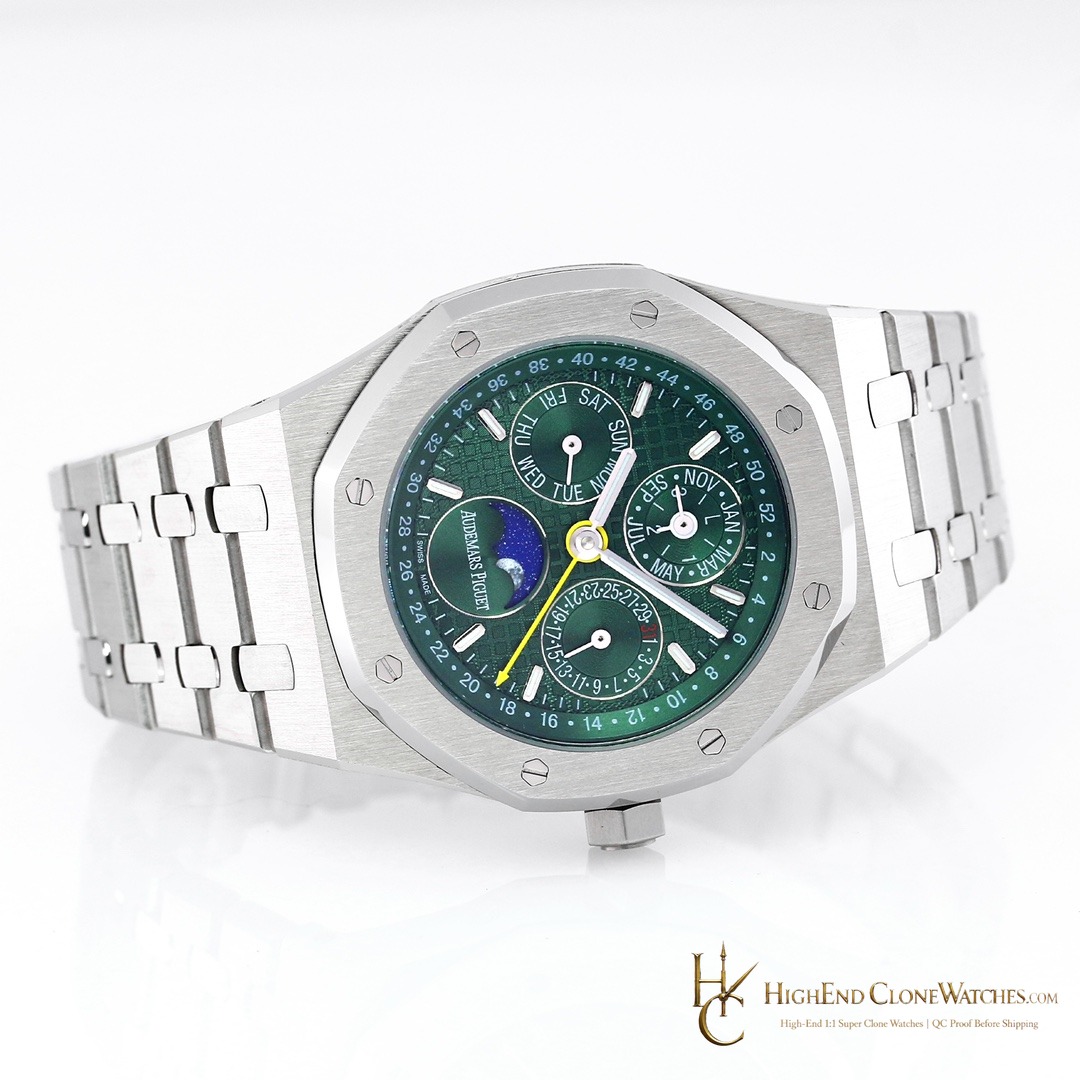 Audemars Piguet Royal Oak Perpetual Calendar Green Dial 26606ST 41mm super clone watch caseback detail