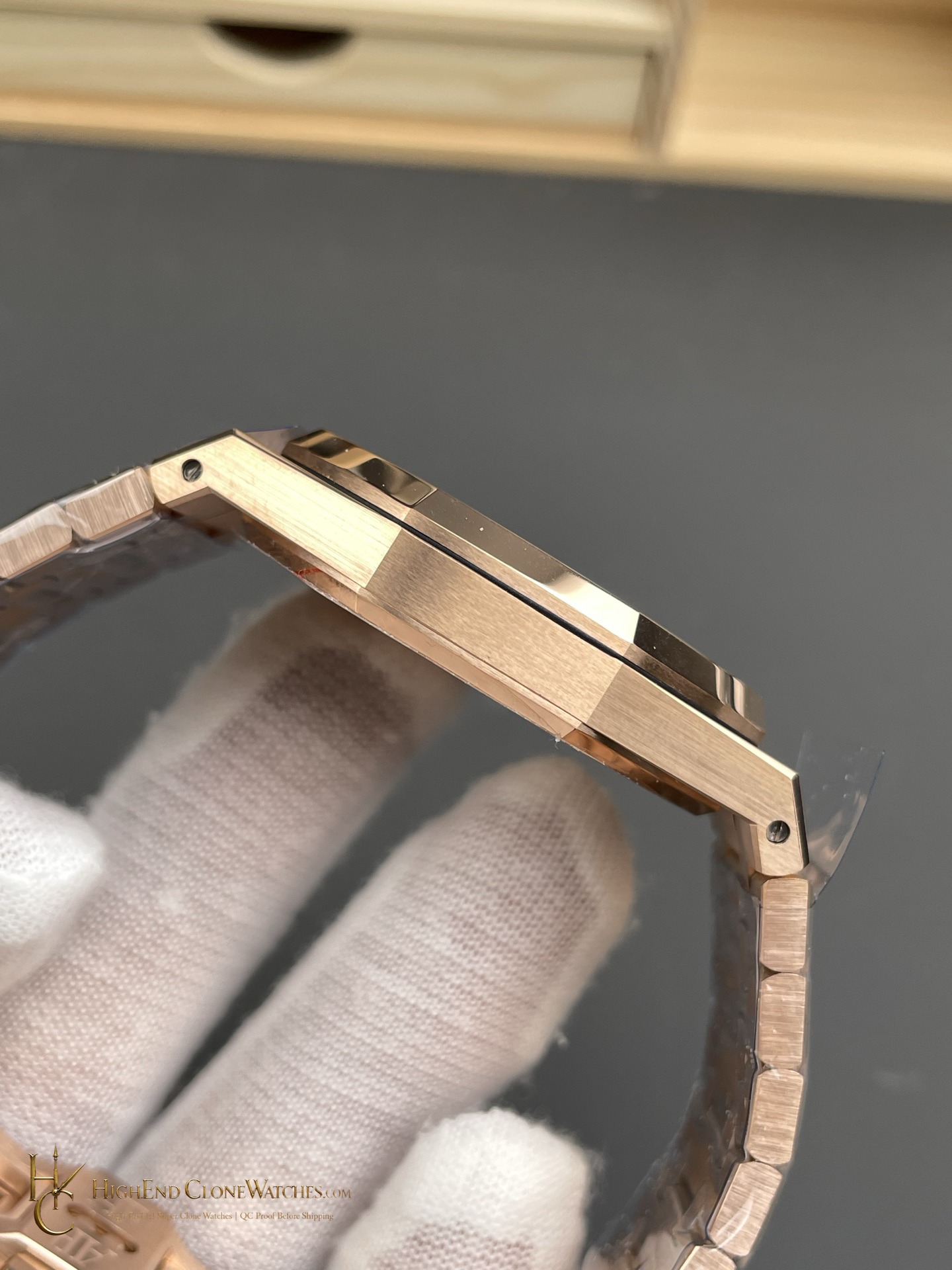 Audemars Piguet Royal Oak Rose Gold 15407 Skeleton Dial super clone watch bracelet or strap fit