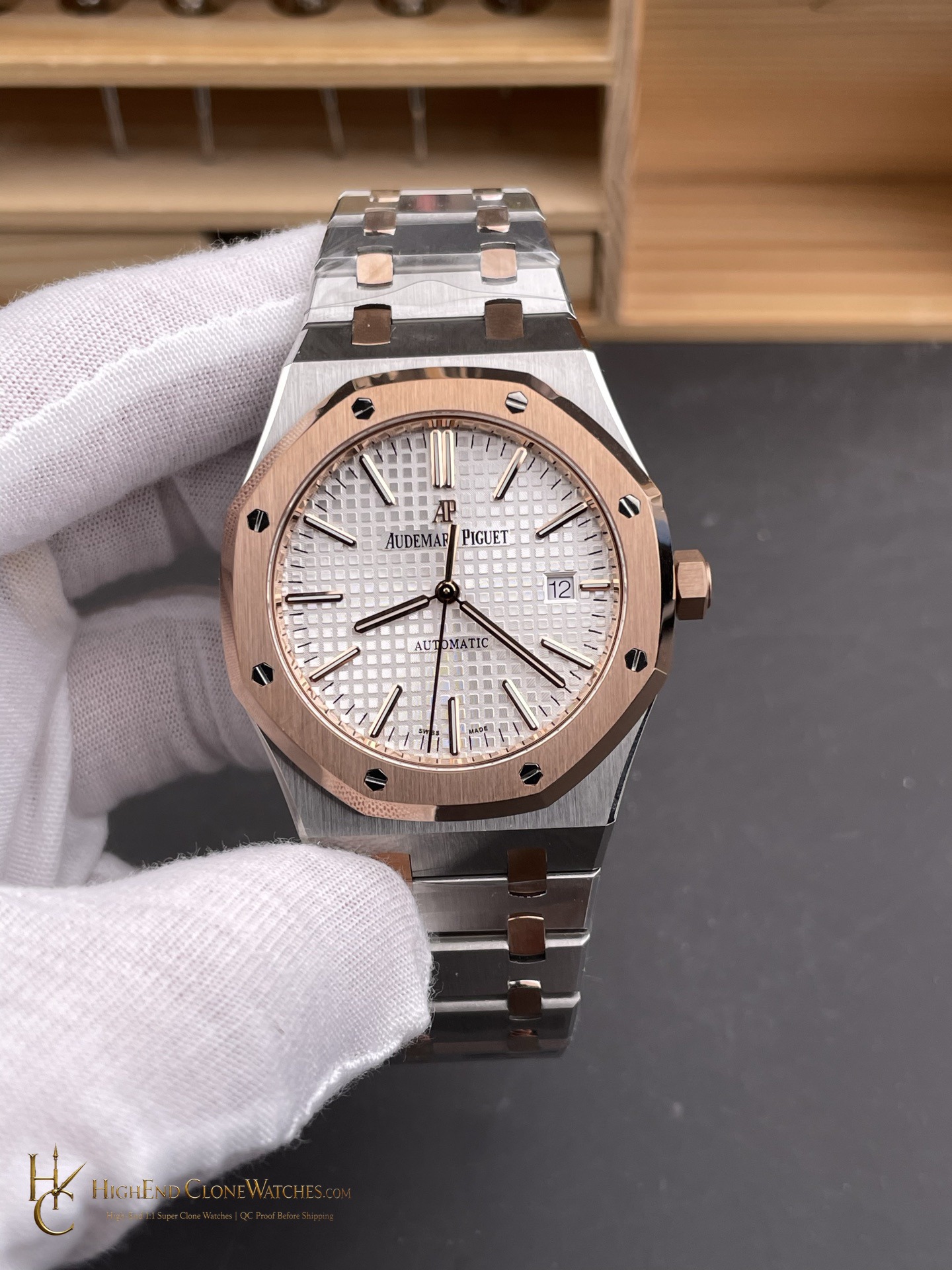 Audemars Piguet Royal Oak Rose Gold 15450SR White Dial 37mm super clone watch front view