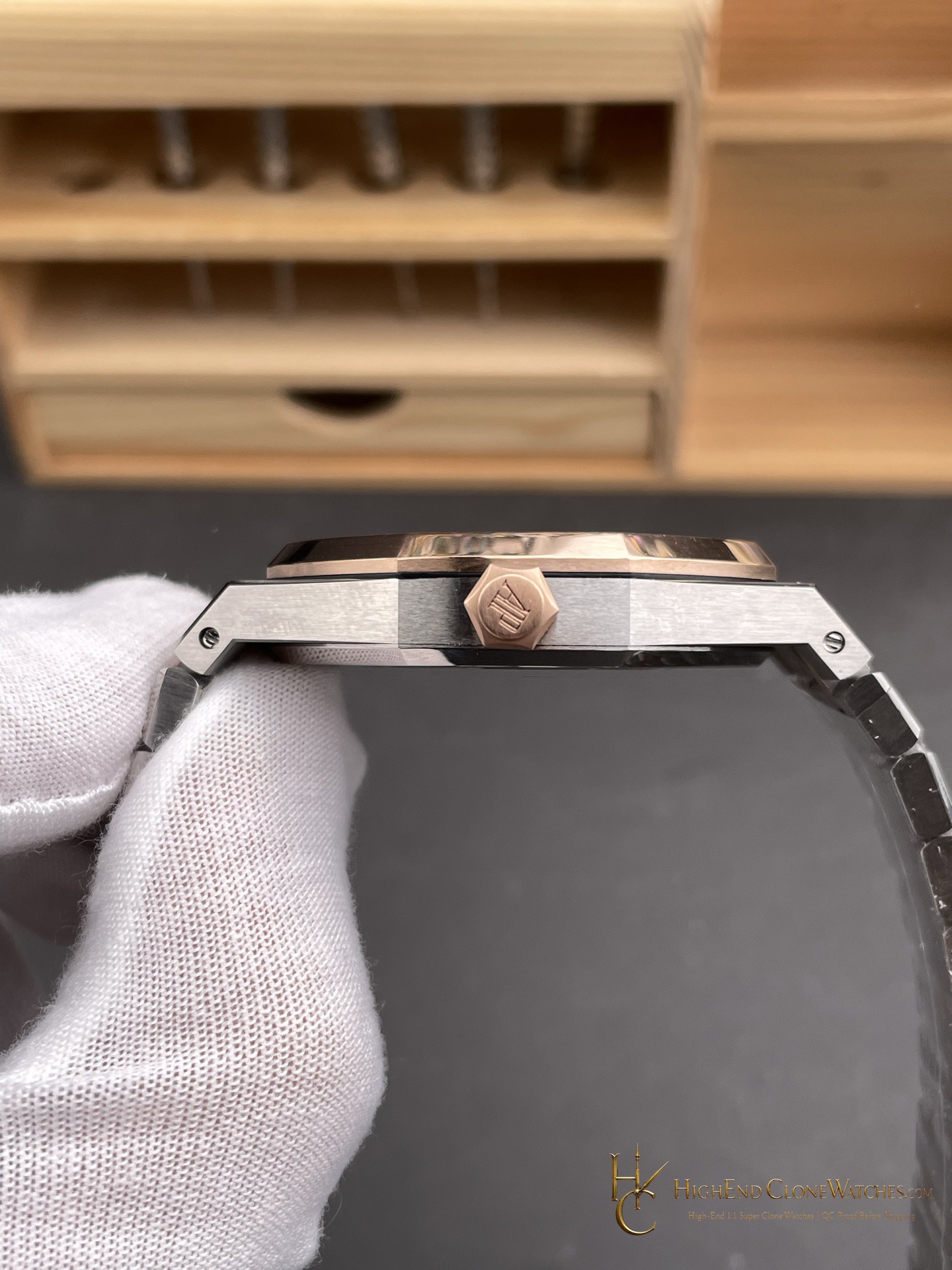Audemars Piguet Royal Oak Rose Gold 15450SR White Dial 37mm super clone watch side case profile