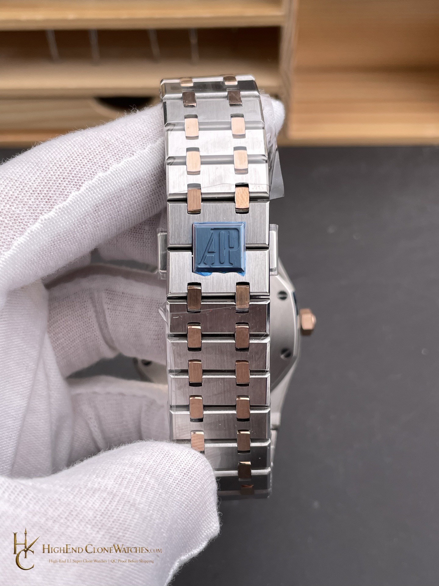 Audemars Piguet Royal Oak Rose Gold 15450SR White Dial 37mm super clone watch wrist shot